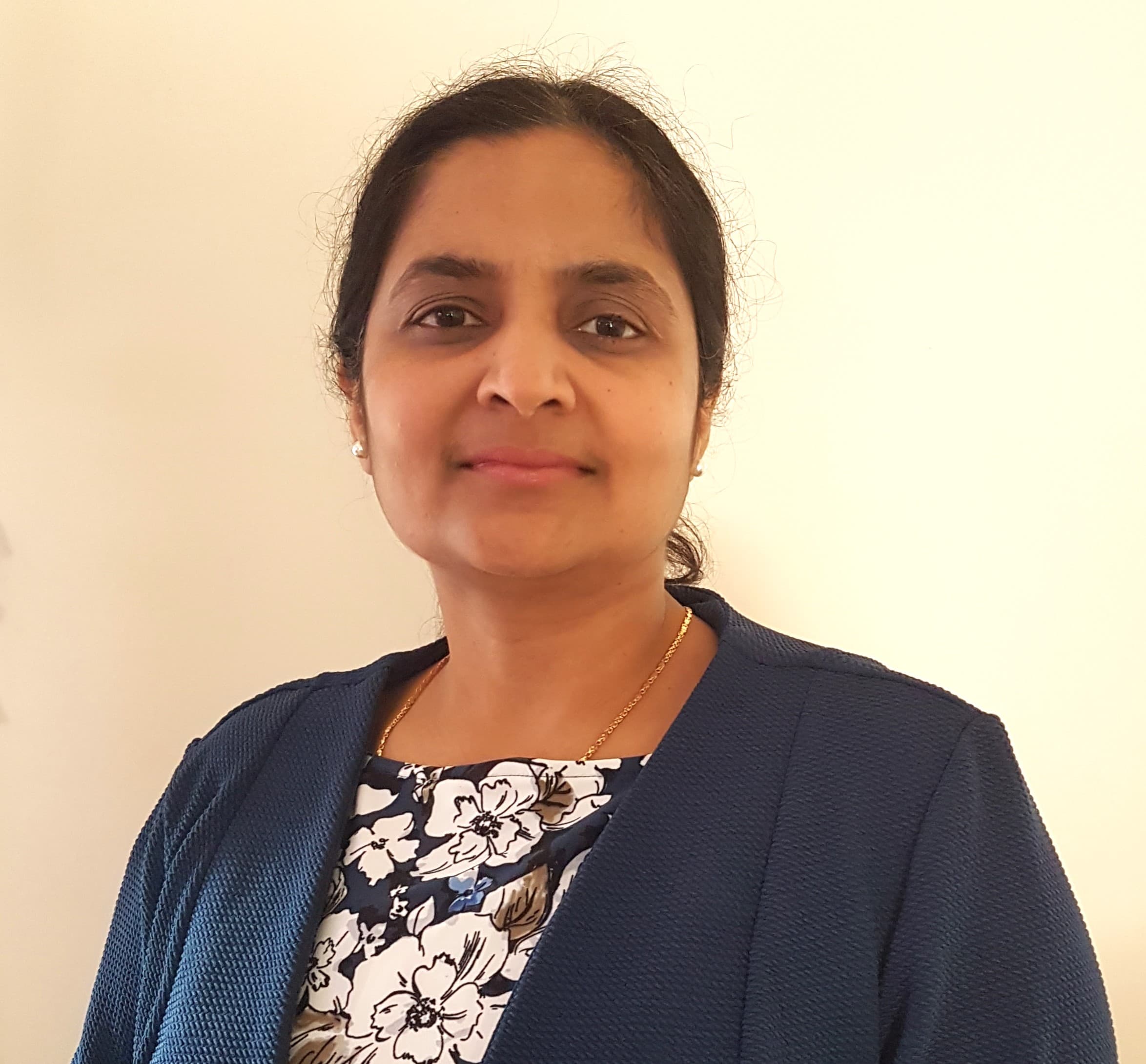 Dr Sujata Khambekar, Consultant Cardiologist